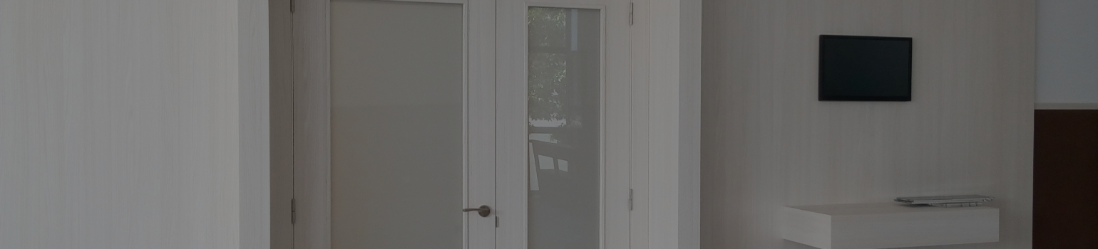 Imagen de estancia y su puerta